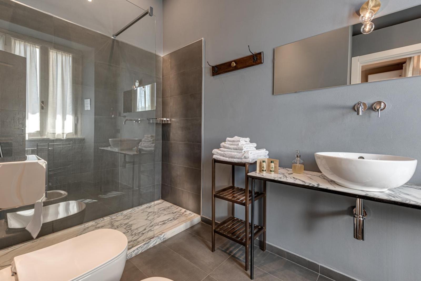 B&B L' Orangerie Пьетразанта Экстерьер фото